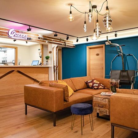 Roomie Alps Design Hostel 基茨比厄尔 外观 照片